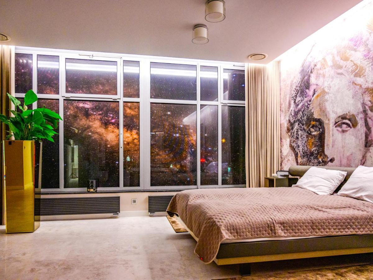 לודז' Pietryna Apartments Luxury - Sauna , Jacuzzi , Bezposrednio Przy Ul Piotrkowskiej מראה חיצוני תמונה
