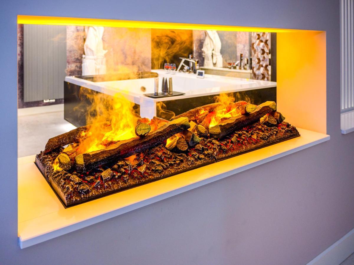 לודז' Pietryna Apartments Luxury - Sauna , Jacuzzi , Bezposrednio Przy Ul Piotrkowskiej מראה חיצוני תמונה