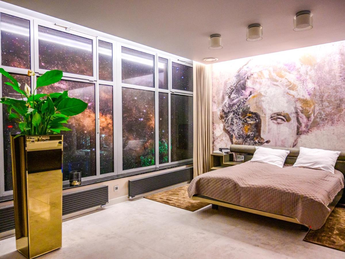 לודז' Pietryna Apartments Luxury - Sauna , Jacuzzi , Bezposrednio Przy Ul Piotrkowskiej מראה חיצוני תמונה